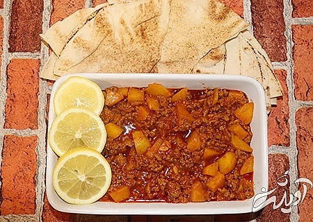 غذا با گوشت چرخ کرده و سیب زمینی و پنیر پیتزا،غذا با گوشت چرخ کرده و پنیر پیتزا،غذا بدون گوشت با سیب زمینی